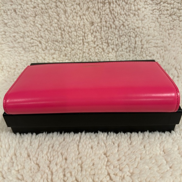 YSL Continental Leather Wallet in Pink - Picture 7 of 11